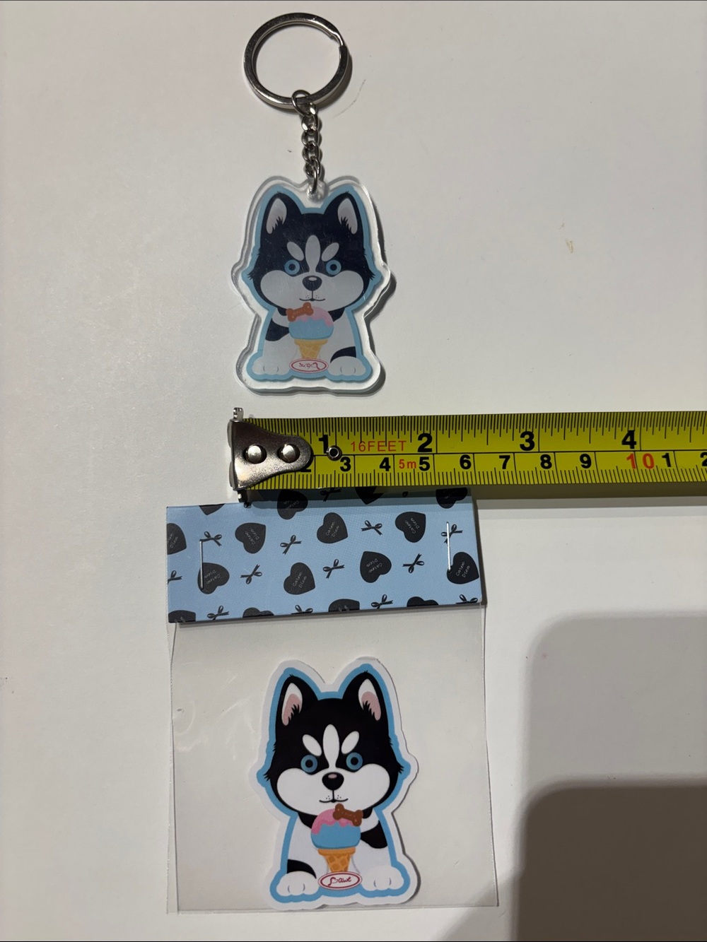 Husky Keychain & Sticker Set - Picture 7 of 8
